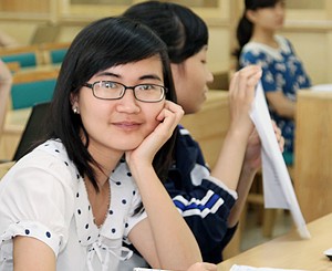 Nghe sinh viên ĐHKT chia sẻ kinh nghiệm nghiên cứu khoa học