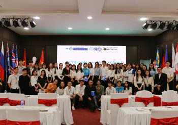 TOÀN CẢNH RTALK 1: “TÔI SINH VIÊN – TÔI NGHIÊN CỨU!” – KHỞI ĐỘNG I RESEARCH MÙA 5